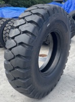 Nouveau pneu HUANGHE 14.00-25 40PR robuste pour travaux extérieurs (OTR) avec motif GK899E pour camions miniers et transpalettes portuaires