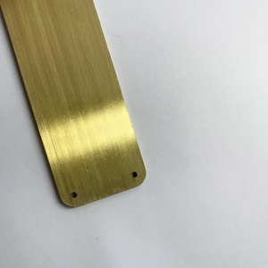 Tấm Kim Loại Đồng Thau Trơn Trang Trí Được Đánh Bóng Hình Chữ Nhật Góc Tròn Tùy Chỉnh Chất Lượng Cao Có Lỗ - Product Image 5