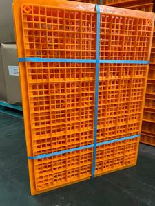Caisse <span class=keywords><strong>de</strong></span> <span class=keywords><strong>transport</strong></span> pour poulet en plastique orange 37,4\"x21,5\"x10,5\" État neuf <span class=keywords><strong>Cage</strong></span> pour animaux vivants - Product Image 3