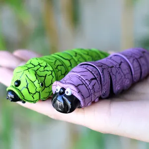 Fabrika stres oyuncakları Pet çocuk parti gerçekçi hayvan modeli kızılötesi İndüksiyon sensörü hareket elektrikli böcek böcek solucan