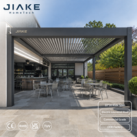 Pergola en aluminium Jiake 10x10 avec toit à lames orientables électriques pour terrasse commerciale, gazebo extérieur OEM/ODM