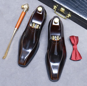 Zapatos Mocasines de Piel de Becerro Premium, Cosidos a Mano, con Soporte de Arco, Diseño Evergreen, para Hombre, Zapatos Formales para Oficina y Carrera Profesional - Product Image 1