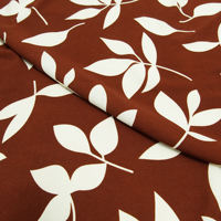 Tissu tissé imprimé Cey 100% polyester fourni comme matière première textile pour la production de vêtements de mode