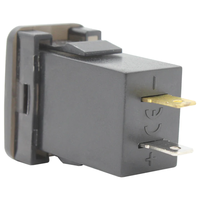 Chargeur rapide de voiture USB Type C QC3.0 avec voltmètre LED 12-24V pour Toyota Landcruiser 	 Hilux FJ Cruiser