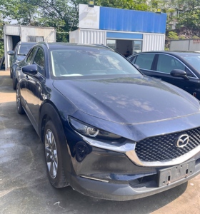Mazda CX-30 2020, SUV Automático de 2.0L - 158 CV, Transmisión de 6 Velocidades, Asientos de Cuero Genuino, Pantalla de 8.8 Pulgadas - Product Image 2