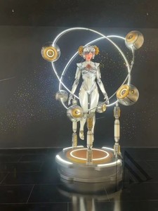 Aangepaste Winkel Winkelcentrum Lobby Led Orbit Ring Installatie Chroom Display Glasvezel Cyber <span class=keywords><strong>Angel</strong></span> Robot Vrouwelijke Sculptuur - Product Image 6