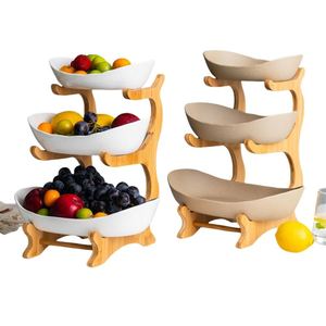 Plat de service en céramique avec cadre en bambou pour fruits, légumes, noix et collations - Product Image 1