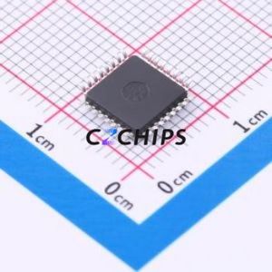 Microcontrôleur de puce IC de circuit intégré de la LQFP-32 MC9S08QE64CLC (7x7) (MCU/MPU/SoC) - Product Image 2
