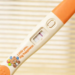 แผ่นทดสอบการตั้งครรภ์เมดัลล์ 1 แผ่น ความแม่นยำเกิน 99% ใช้งานง่าย จับถนัดมือ ใช้ที่บ้าน - Product Image 2