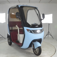 Tricycle électrique intelligent à trois roues pour adultes, un véhicule familial chinois avec une batterie durable et longue durée de vie
