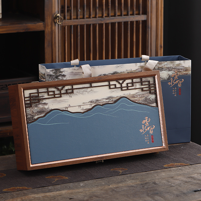 Blue Clouds and Waters [Empty Gift Box with Handbag] Double Cakes