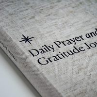 Impression personnalisée Couverture rigide Affirmation en spirale Gratitude Planificateur de soins personnels Manifestation Prière Sermon Journal Bible Carnets de notes