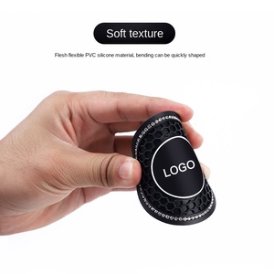 Sottobicchiere in Gomma Siliconica per Auto con Diamanti Antiscivolo per <span class=keywords><strong>Mercedes</strong></span>-Benz Classe E <span class=keywords><strong>GLC</strong></span> C260L GLE GLB Logo Personalizzato - Product Image 1