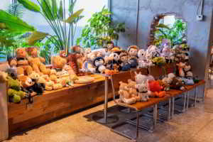 Porte-clés mini en peluche animal de haute qualité, OEM ODM, poupée de dessin animé mignonne, sangle en silicone, matériau en peluche super doux, coton PP - Product Image 5