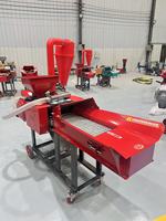 Nouvelle Hacheuse de Fourrage Multifonctionnelle Humide/Sec avec Broyeur à Marteaux et Concasseur Haute Capacité en Aluminium pour Équipement Agricole