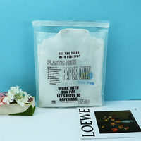 Sacs en papier glassine certifiés FSC pour l'emballage de vêtements, avec logo personnalisé, conformes PPWR, sans plastique, translucides, sacs Vela pour vêtements