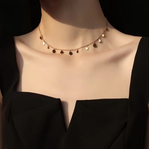 Collier tendance de luxe léger en acier inoxydable 316L avec pendentif cercle pour femmes et hommes - Product Image 6