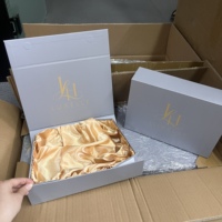 Boîte cadeau personnalisée avec logo gris, luxueuse, écologique, en papier artistique, avec couvercle magnétique, rembourrage en soie