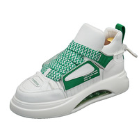 Baskets de sport décontractées montantes blanches pour hommes, nouvelle collection 2026, avec amorti, semelle épaisse et surélevée, tige en microfibre et semelle extérieure en polyuréthane