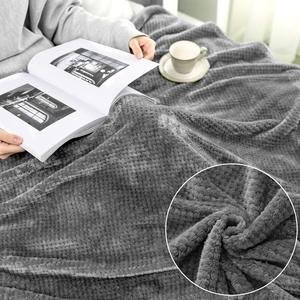 Couverture en flanelle moderne Super douce et chaude 3D 100% Polyester Plaid couleur unie pour la maison literie canapé-<span class=keywords><strong>lit</strong></span> jeter taille tricotée - Product Image 3