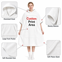 Poncho-couverture imprimé par sublimation 320 g/m², sans MOQ, en polaire douce et épaisse, confortable, surdimensionné, avec logo personnalisé