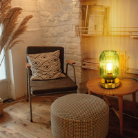 Lámpara de Mesa Moderna de Hierro con Pantalla de Vidrio, Bombilla LED E26, Tipo-C, 3500K, Blanco Cálido, para Comedor, Sala de Estar o Escritorio