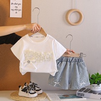 Ensemble 2 pièces pour filles, haut à manches courtes avec décoration florale en perles 3D et short en jean, tenues décontractées d'été pour enfants