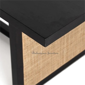 Mangue noire et canne naturelle par parites ou repas de famille pour accueillir six table à manger confortablement - Product Image 3