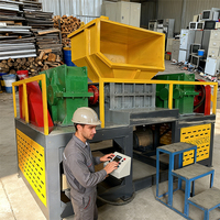 Système de broyeur automatique à double arbre pour le recyclage des pneus usagés, du caoutchouc, du plastique, des fûts, des palettes en bois et des déchets métalliques