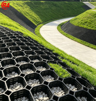Противоскользящая текстурированная геосетка из HDPE, толщина 1,0 мм, высота ячейки 150 мм, для стабилизации берегов рек, предотвращения эрозии, изготовление на заказ