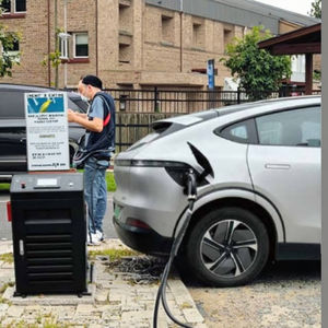 Nouvelle borne de recharge portable pour véhicules électriques <span class=keywords><strong>G2V</strong></span> 30KW/40KW/60KW GBT/CCS1/CCS2 à usage commercial certifiée CE, station de recharge intelligente CC à montage au sol - Product Image 6