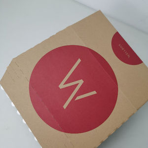 Scatola di spedizione in cartone ondulato autosigillante rossa personalizzata per imballaggi <span class=keywords><strong>E</strong></span>-commerce cosmetici con goffratura a striscia di strappo - Product Image 5