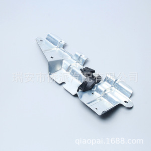 Protector de Maletero Trasero para Volkswagen Passat Bora, Placa de Soporte para Equipaje 1J5827425F, Diseño Plano de Metal - Product Image 4