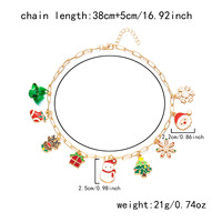 Collier fantaisie festif avec pendentif Arbre de Vie décoré et multiples breloques flocon de neige, bijoux attrape-regards pour femme