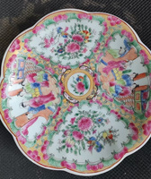 Assiette décorative en céramique de style chinois peinte à la main de 9 pouces, motif rose, ronde, sur pied haut, pour la présentation de mariage