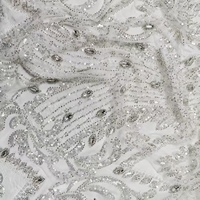 Tissu en maille brodé de perles et de sequins de style baroque orné pour robes de mariée - Tissu de dentelle nuptiale personnalisé de qualité supérieure, usine Keqiao
