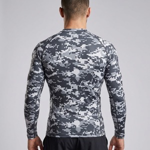 เสื้อรัดรูปแขนยาวผู้ชายราคาประหยัด สีดำ แห้งเร็ว ผ้ายืดสแปนเด็กซ์ โพลีเอสเตอร์ 260 กรัม พิมพ์ลายแบบรีดร้อน คอกลม - Product Image 5