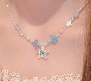 Girocollo Kawaii Blu Pastello con Perline, Stella in Cristallo Iridiscente Trasparente e Decorazioni in Agata Blu Tenue per Giovani Adulti - Product Image 3