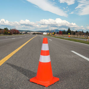 Fabrikant Groothandel 70Cm Snelwegen Signaal Flexibele Pvc Wegkegels Reflecterende Veiligheid Verkeerskegel - Product Image 4