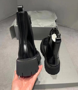 Bottes de moto pour hommes et femmes en cuir de vachette de luxe avec double fermeture éclair, classiques, noires, épaisses, antidérapantes, courtes - Product Image 4