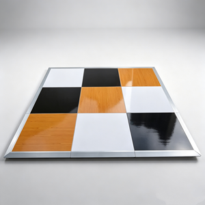 Pista de Baile para Bodas al Aire Libre, Pista de Baile Desmontable con Diseño a Cuadros en Venta - Product Image 1