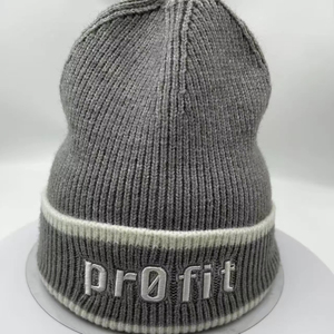 Gorro de Punto con Rayas en Contraste, Logotipo Bordado en 3D, Unisex, Cálido, Invernal, Informal, Gorro de Calavera - Product Image 1