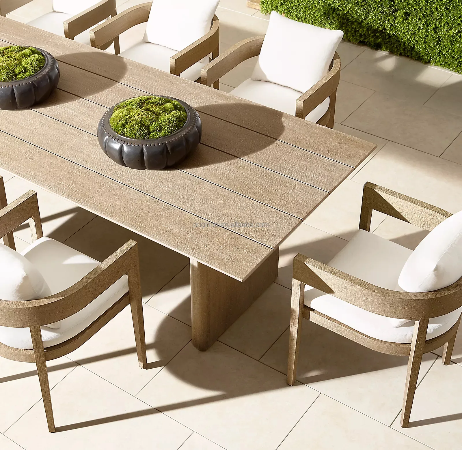 Eenvoudige Elegante Ontwerp Effen Teak Houten Frame Dikte Kussens Tuin Eetkamer Meubels Set Moderne Fauteuil