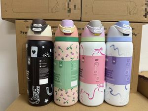 Botella de Agua Deportiva Termo Aislada de Acero Inoxidable Personalizada Owaal 2025 con Diseño de Logo, Libre de BPA, Doble Boquilla, Tapa y Popote - Product Image 4