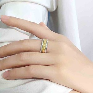 Anello Minimalista Bicolore per Donne, Gioiello da Dito Elegante e alla Moda - Product Image 3