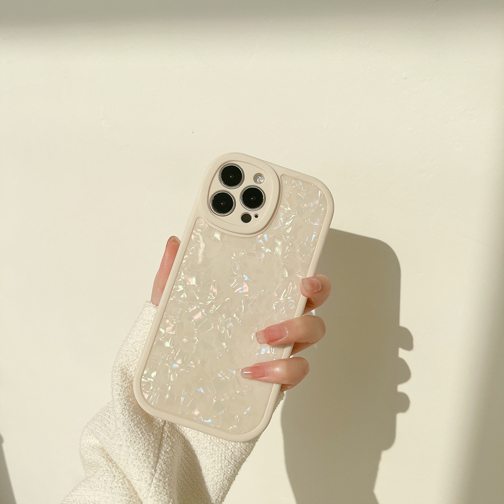 Shell-patterned milky white