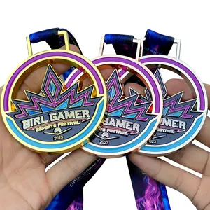 Metal madalya toptan ucuz tasarım kendi boş çinko alaşım 3D altın ödülü maratonu koşu özel Metal spor madalyası