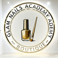 Enseigne personnalisée en acrylique rétroéclairée 12V avec logo d'entreprise LED rétroéclairé pour la décoration de salon de beauté