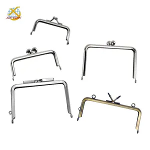 Customized Wholesale bag making accessories Coin lady hardware diamond bead purse frames