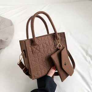 Bolso de Mano de Fieltro sin Tejer, Cuadrado, para Mujer, Verano 2026, Estilo Bandolera, para Viaje, Regalo de Moda - Product Image 3